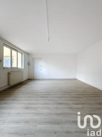 Appartement 3 pièces de 66 m² à Elbeuf (76500)