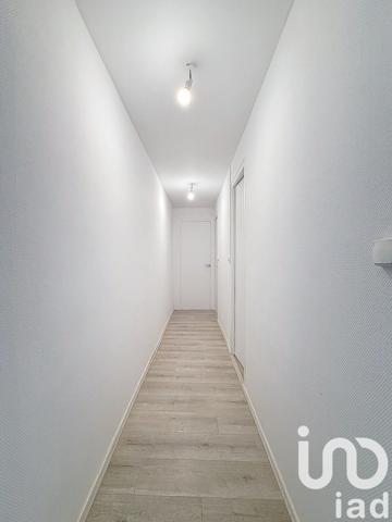 Appartement 3 pièces de 66 m² à Elbeuf (76500)