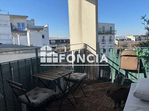 Location Appartement 2 pièces 49.7 m² - 2 (BAT.A) ET 11 (BAT.D) RUE DES HALLES Noisy Le Grand 93160