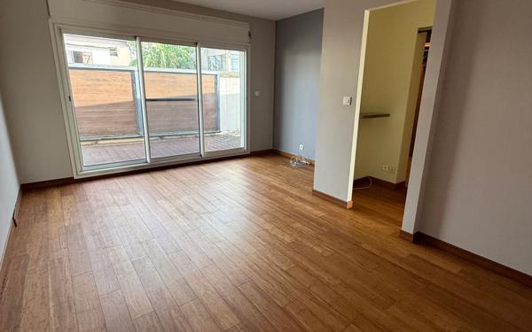 Maison à vendre    5 pièces • 122 m2 Saint-Denis