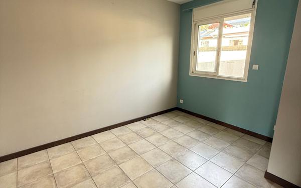 Maison à vendre    5 pièces • 122 m2 Saint-Denis