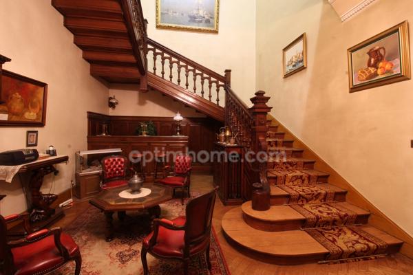 EXCEPTIONNEL ET RARE - APPARTEMENT BOURGEOIS - QUARTIER LONGCHAMP