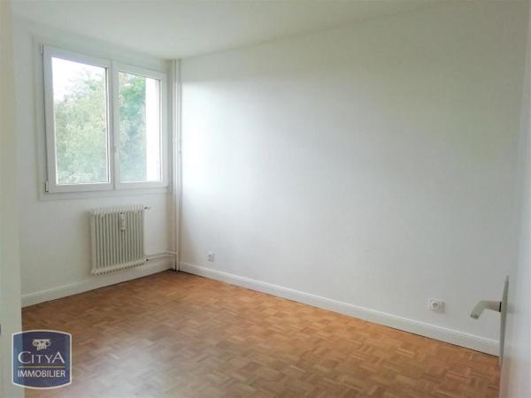 Appartement à louer 4 pièces 73.68m²