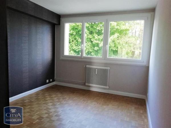 Appartement à louer 4 pièces 73.68m²