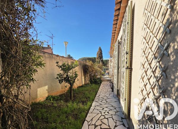 Maison à vendre 5 pièces 150 m² Fréjus