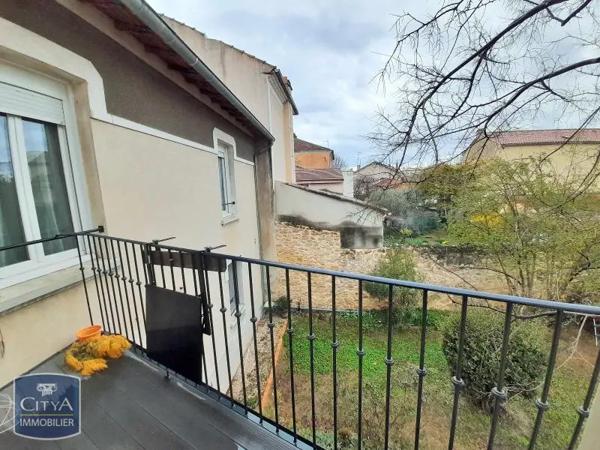 Appartement à louer 5 pièces 122.49m² Orange (84100)