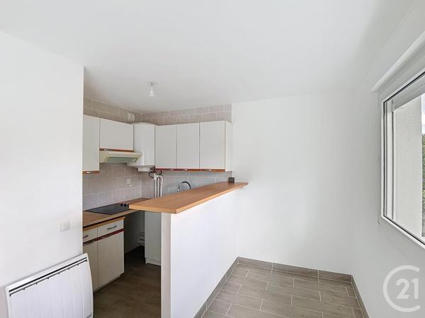 Appartement Studio à vendre  1 pièce - 31,92 m2 BOUSSY ST ANTOINE - 91