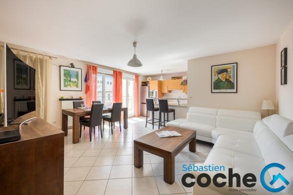 T3 contemporain Décines-Charpieu