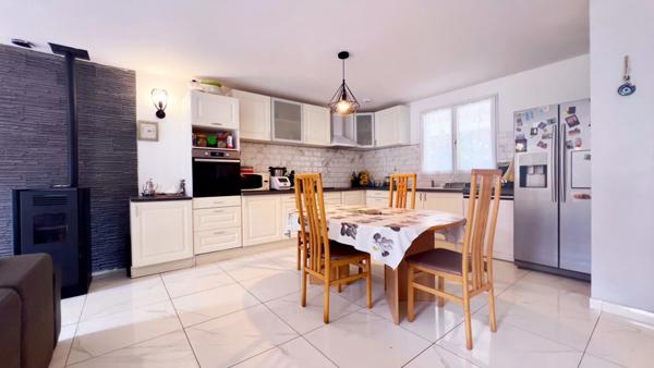 Maison à vendre 10 pièces proche de FRONTON (31)