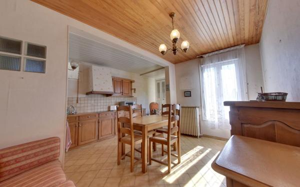 Maison à vendre    2 pièces • 34,80 m2 Drancy