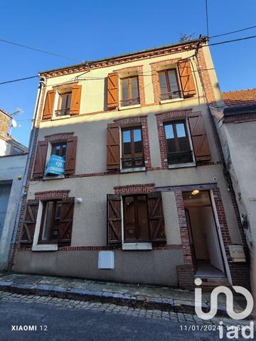 Maison 4 pièces de 95 m² à Cumières (51480)
