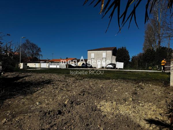 Terrain à SAINT-GEORGES-D'OLERON, 17190 - 333m²