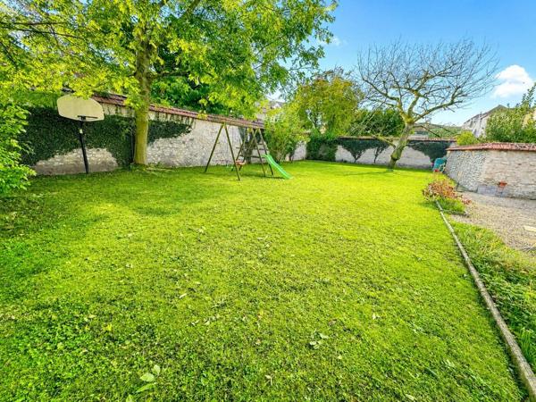 Maison à MELUN, 77000 - 9 pièces 165m²