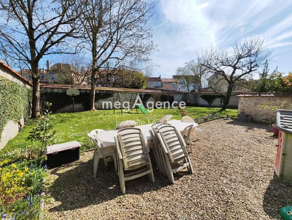 Maison à MELUN, 77000 - 9 pièces 165m²