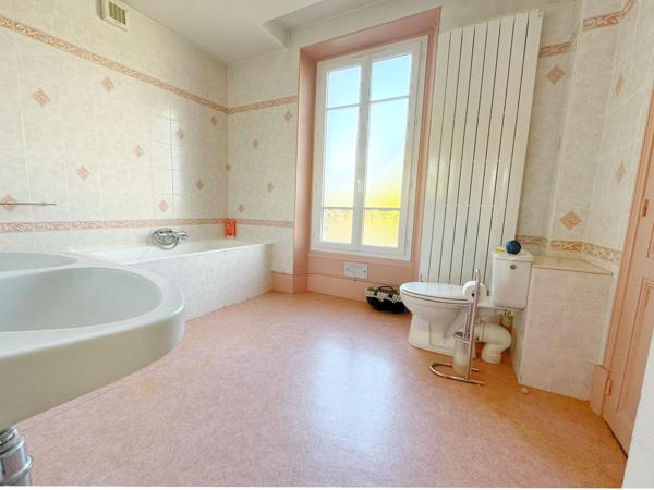 Maison à MELUN, 77000 - 9 pièces 165m²