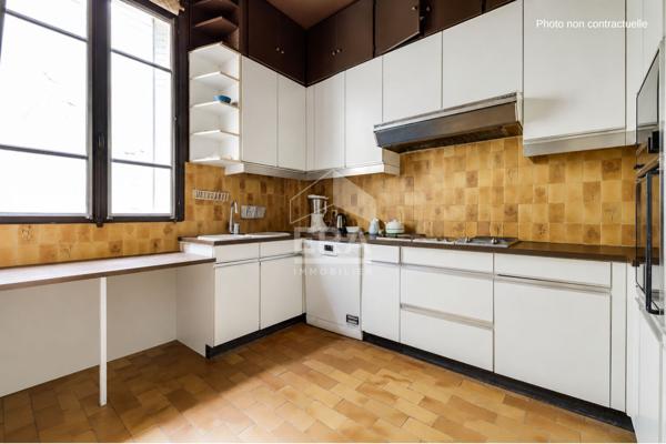 Au coeur des Batignolles - Maison de caractère à rénover | 84 m² Carrez / 108 m² au sol