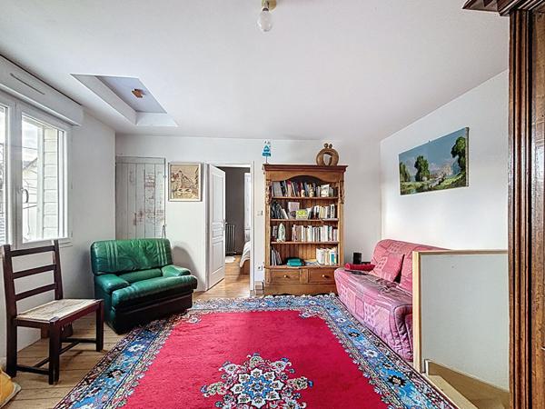 Maison à vendre à Angers située dans un secteur prisé, à moins de 10 minutes à vélo de la gare