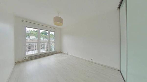 Appartement 3 pièces                                        - 42100 Saint-Étienne Réf : 13333