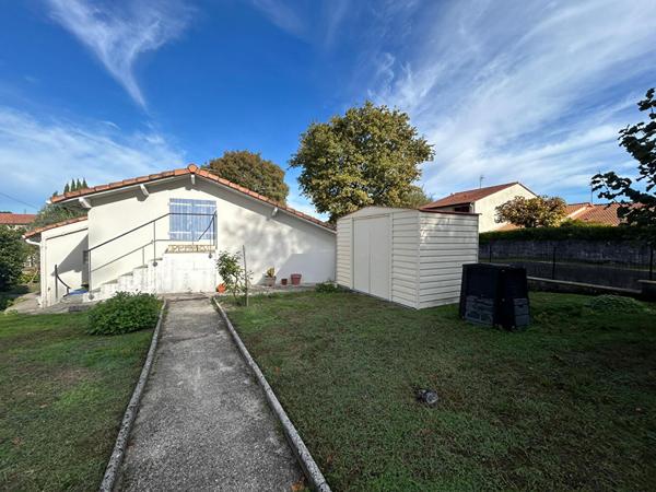 CANEJAN LA HOUSE - Maison non mitoyenne de 90m² avec beau jardin, garage et cave