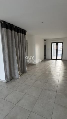 APPARTEMENT À LOUER DE 3 PIÈCES DE 102,83 M²