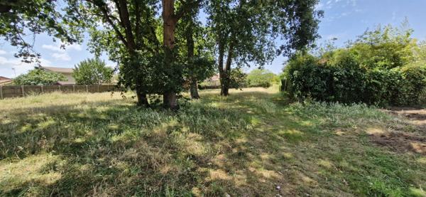 Maison
         5 pièces
        - 130 m² 998 000 € *