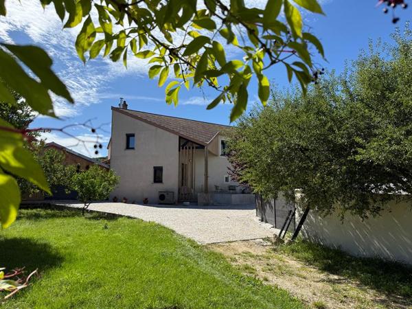 Maison ancienne de 7 pièces 190 m2 avec piscine