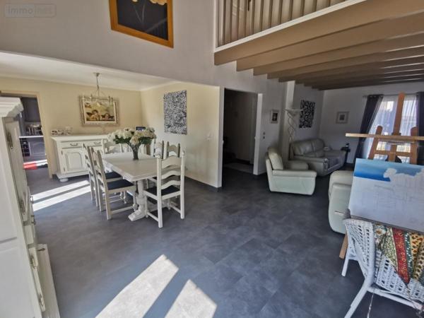 Maison à vendre à Harnes dans le Pas-de-Calais (62440), ref : 62130-2277