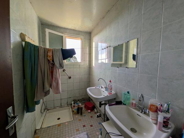 Maison à vendre 101 m² - NUEIL LES AUBIERS (79)