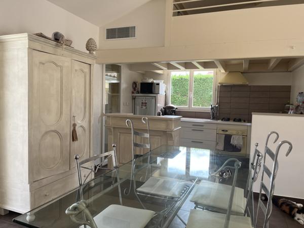 Saint-Bonnet-de-Mure (69720) SAINT BONNET DE MURE, MAISON DE PLAIN PIED 3 CHAMBRES SUR TERRAIN CLOS ET ARBORE 890 m²