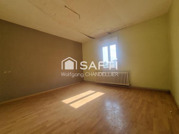 Maison a rénover  dans un cadre bucolique.