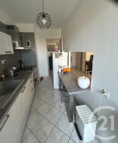 Appartement T3 à vendre  3 pièces - 61,88 m 2   MARSEILLE  - 13010