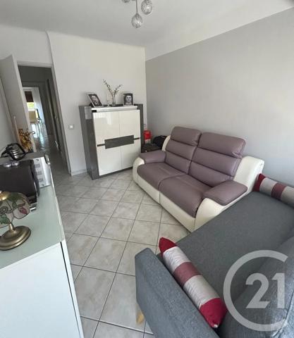 Appartement T3 à vendre  3 pièces - 61,88 m 2   MARSEILLE  - 13010