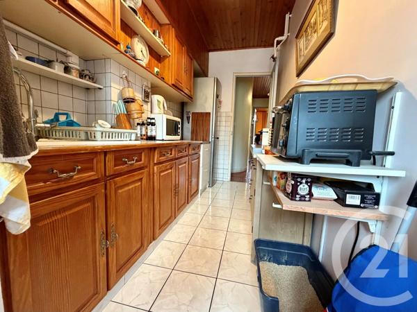 Appartement F2 à vendre  2 pièces - 49,23 m 2   TOULON  - 83