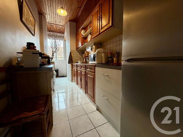 Appartement F2 à vendre  2 pièces - 49,23 m 2   TOULON  - 83