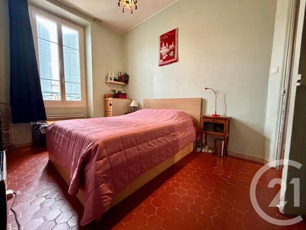 Appartement F2 à vendre  2 pièces - 49,23 m 2   TOULON  - 83