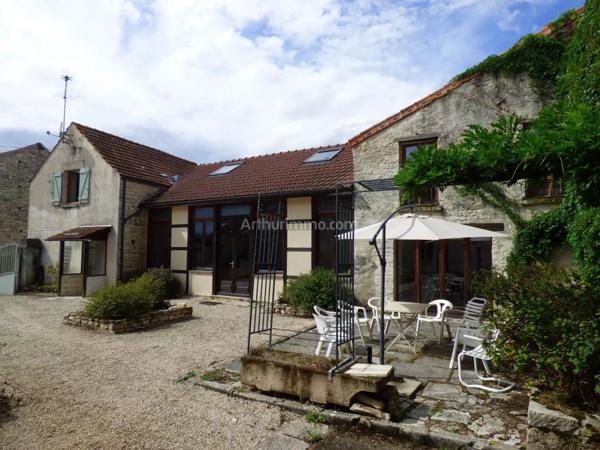 Vente Propriété 12 pièces 329 m2 à Noyers