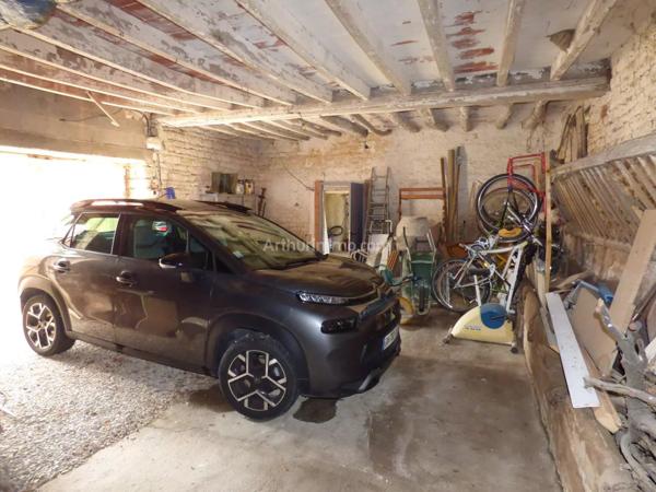 Vente Propriété 12 pièces 329 m2 à Noyers