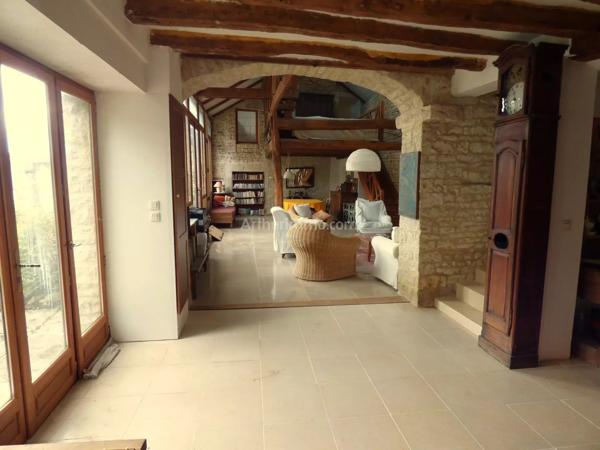 Vente Propriété 12 pièces 329 m2 à Noyers