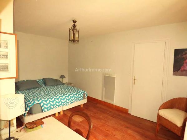 Vente Propriété 12 pièces 329 m2 à Noyers