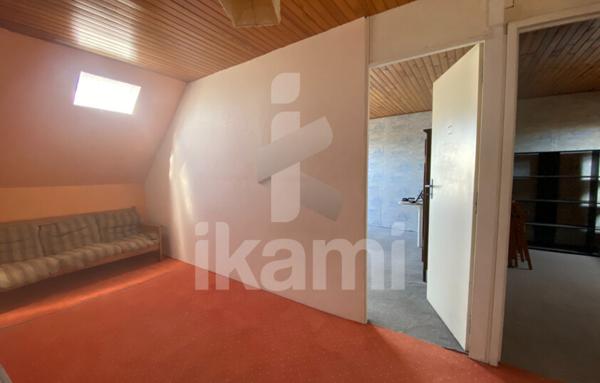 Maison type F7 avec dépendance et sous-sol à rénover