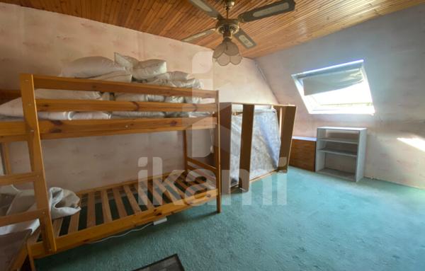 Maison type F7 avec dépendance et sous-sol à rénover