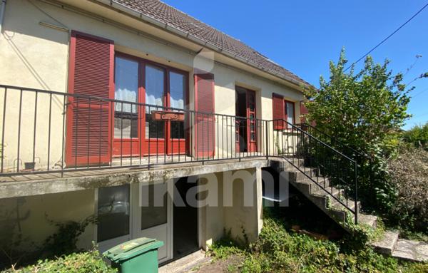 Maison type F7 avec dépendance et sous-sol à rénover