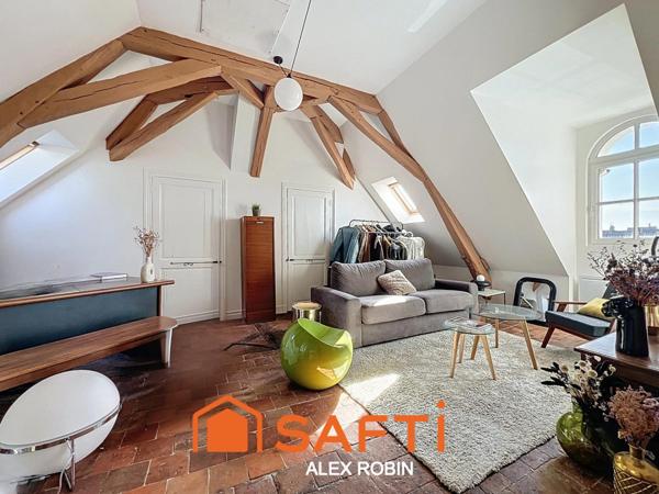 Propriété de Prestige en Hyper-Centre de Bléré