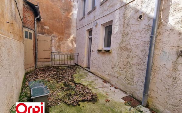 Immeuble à vendre    6 pièces •  Château-Thierry