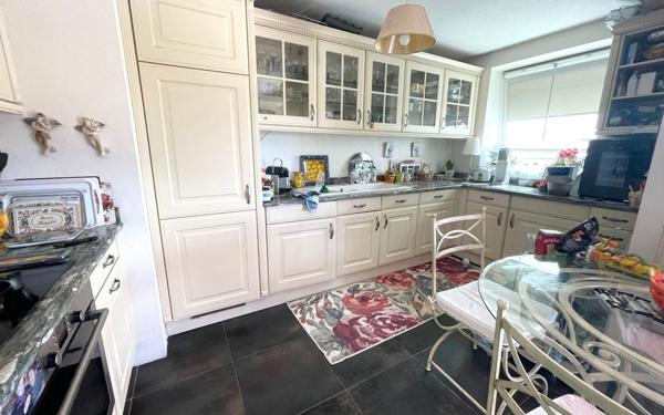 Appartement à vendre    5 pièces • 100,35 m2 Bischheim