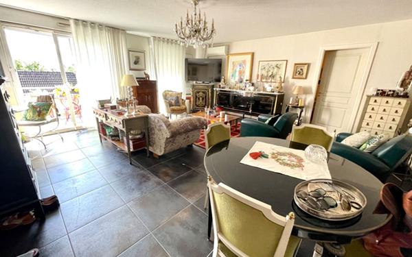 Appartement à vendre    5 pièces • 100,35 m2 Bischheim