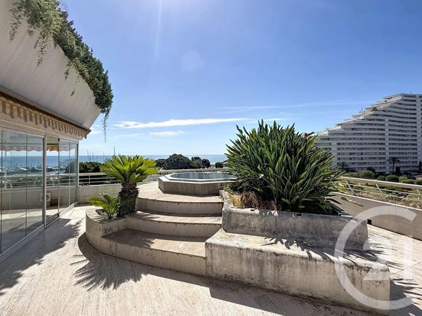 Appartement F4 à vendre  4 pièces - 115,81 m 2   VILLENEUVE LOUBET  - 06