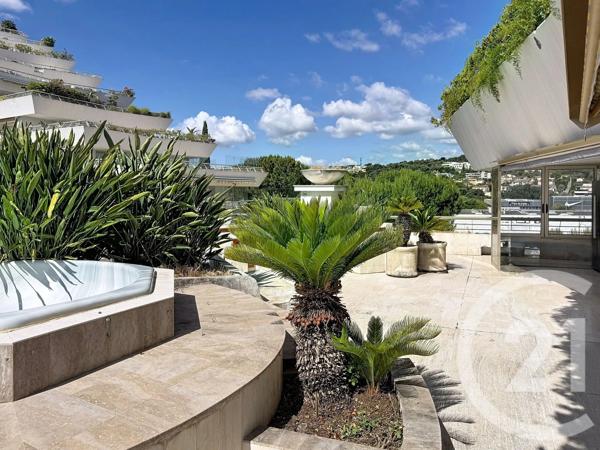 Appartement F4 à vendre  4 pièces - 115,81 m 2   VILLENEUVE LOUBET  - 06