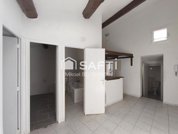 Immeuble de rapport comprenant 6 appartements dont un déjà loué