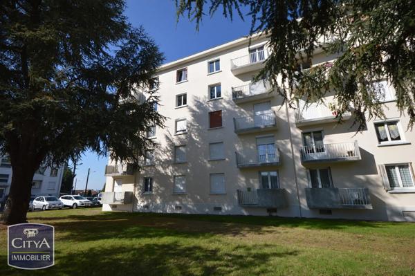 Appartement à vendre 4 pièces 64m² Cholet (49300)